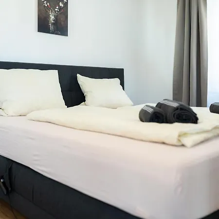 Hirschen לופינגן